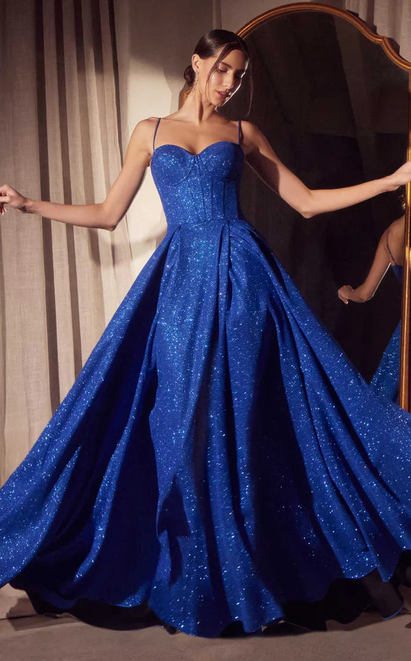 Elegant women's long dress