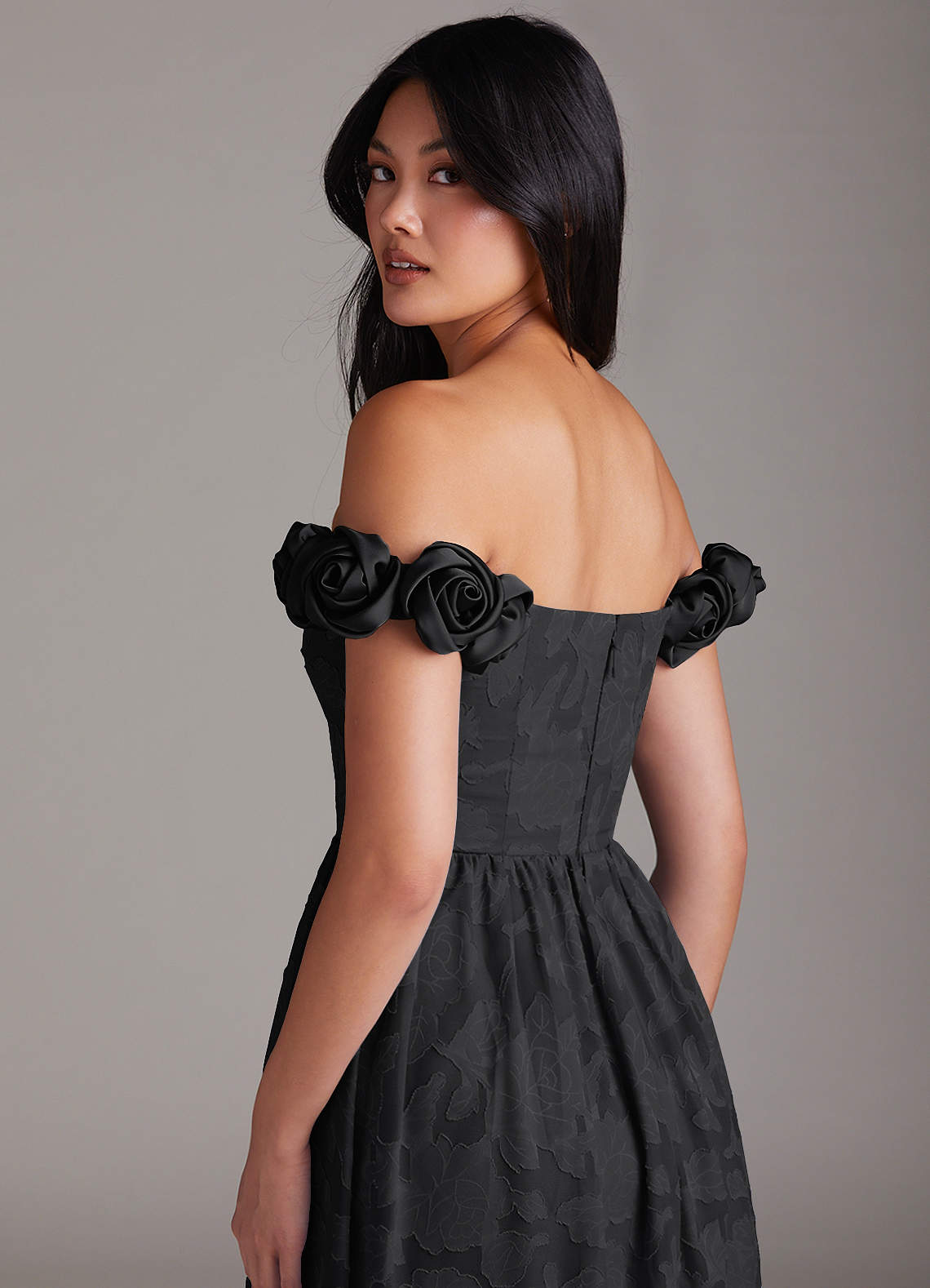 convertible dress off the shoulder How to Tie the Infinity Dress