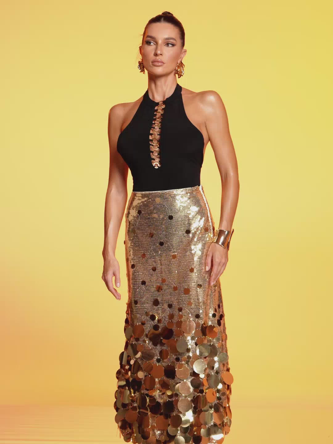 Glomara Round Sequin Skirt In Gold