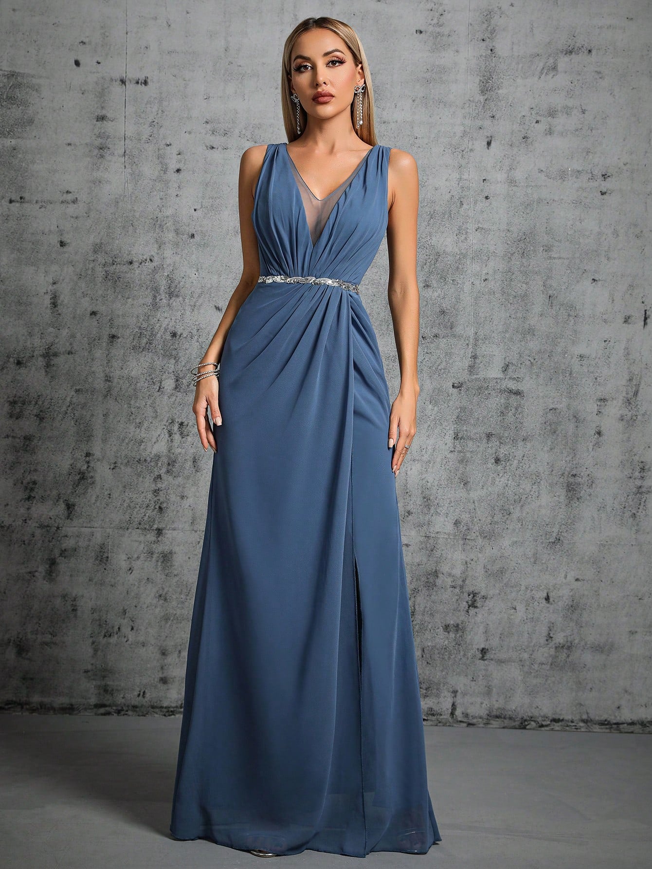 Deep V-Neck Backless Glittery Silver Sash Pleated Chiffon Party Split Dress Elegant Bridesmaid Dress Wedding Spring