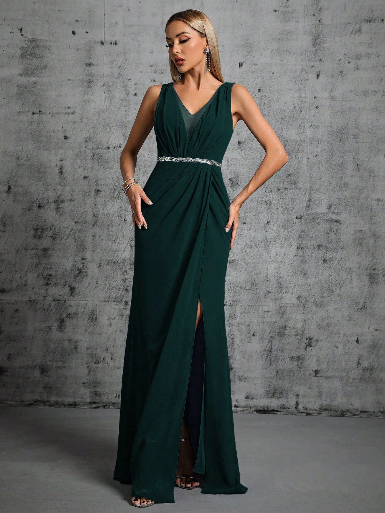 Deep V-Neck Backless Glittery Silver Sash Pleated Chiffon Party Split Dress Elegant Bridesmaid Dress Wedding Spring