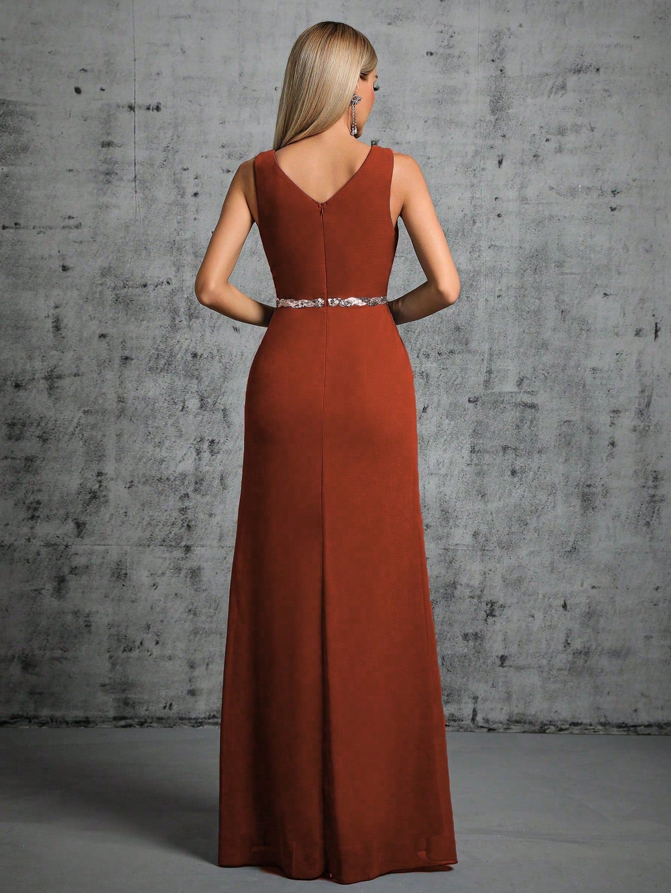 Deep V-Neck Backless Glittery Silver Sash Pleated Chiffon Party Split Dress Elegant Bridesmaid Dress Wedding Spring