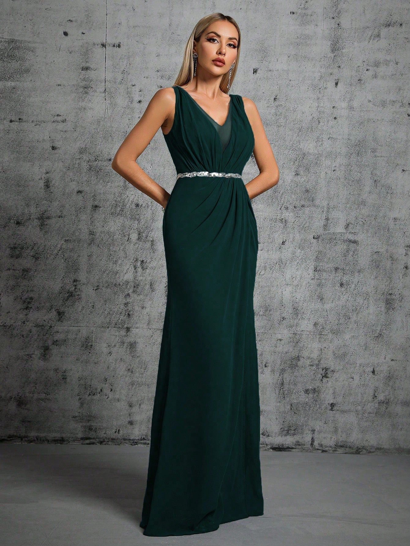 Deep V-Neck Backless Glittery Silver Sash Pleated Chiffon Party Split Dress Elegant Bridesmaid Dress Wedding Spring