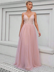 Floral Appliques Mesh Overlay Cami Wedding Dress Elegant Bridal Dress,Bride Spring