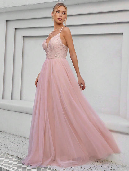 Floral Appliques Mesh Overlay Cami Wedding Dress Elegant Bridal Dress,Bride Spring