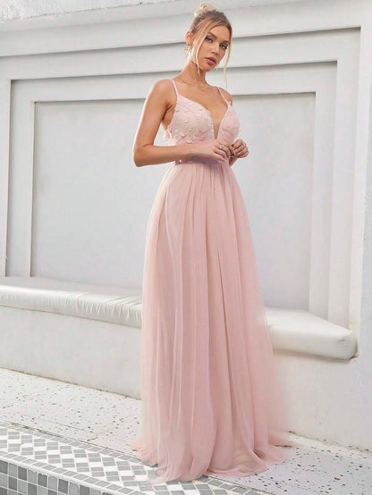 Floral Appliques Mesh Overlay Cami Wedding Dress Elegant Bridal Dress,Bride Spring