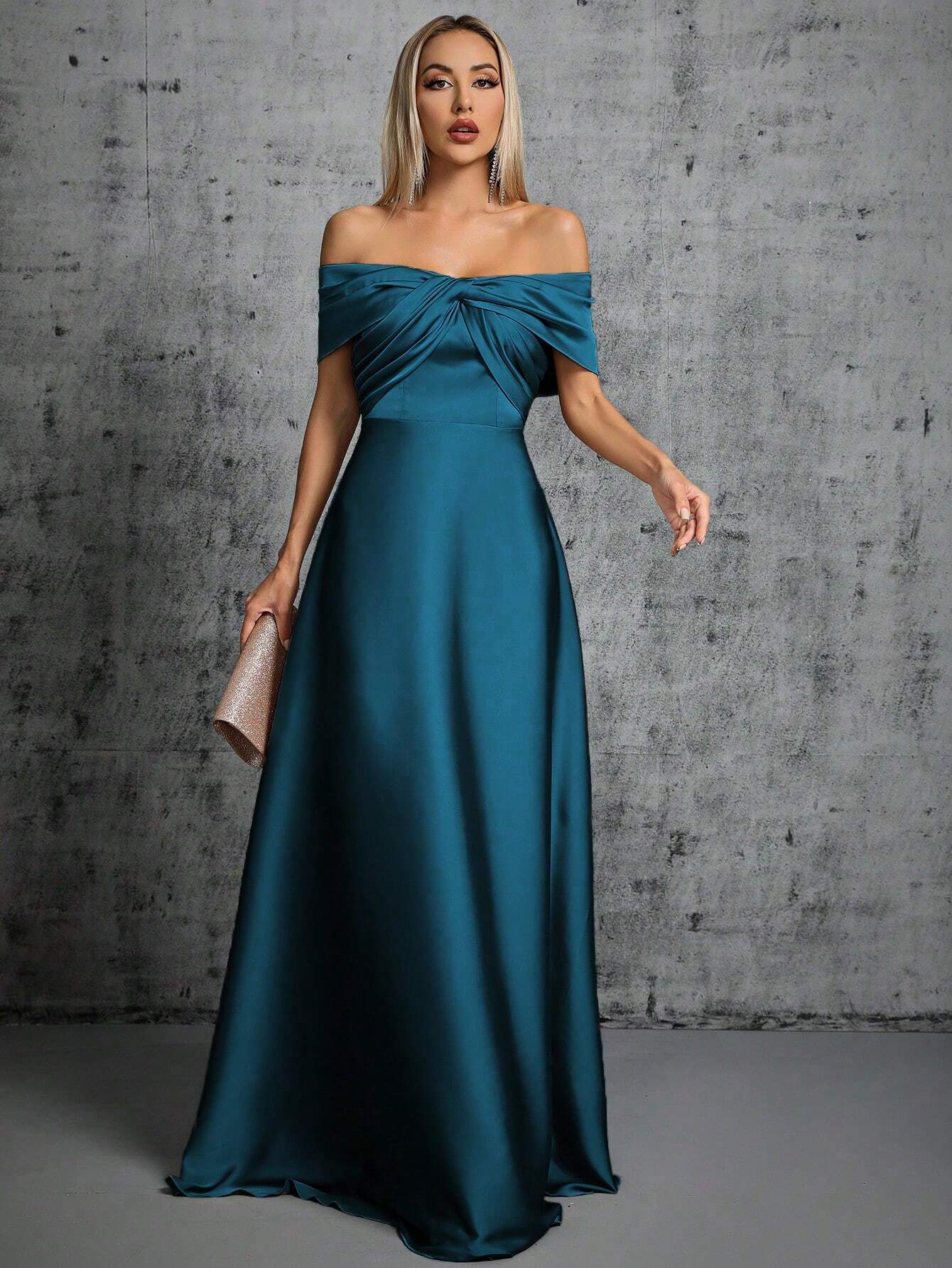 One-Shoulder Irregularly Folded Pleated Satin Long Dress With Wide Skirt Wedding