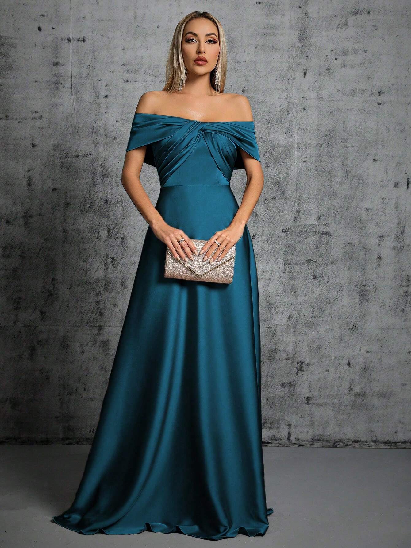 One-Shoulder Irregularly Folded Pleated Satin Long Dress With Wide Skirt Wedding
