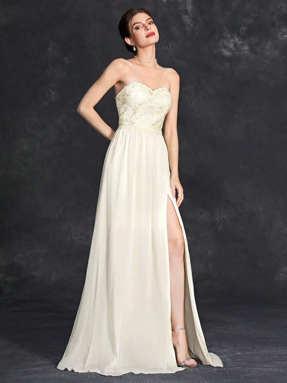 Embroidery Detail Lace-up Back Split Thigh Chiffon Formal Dress