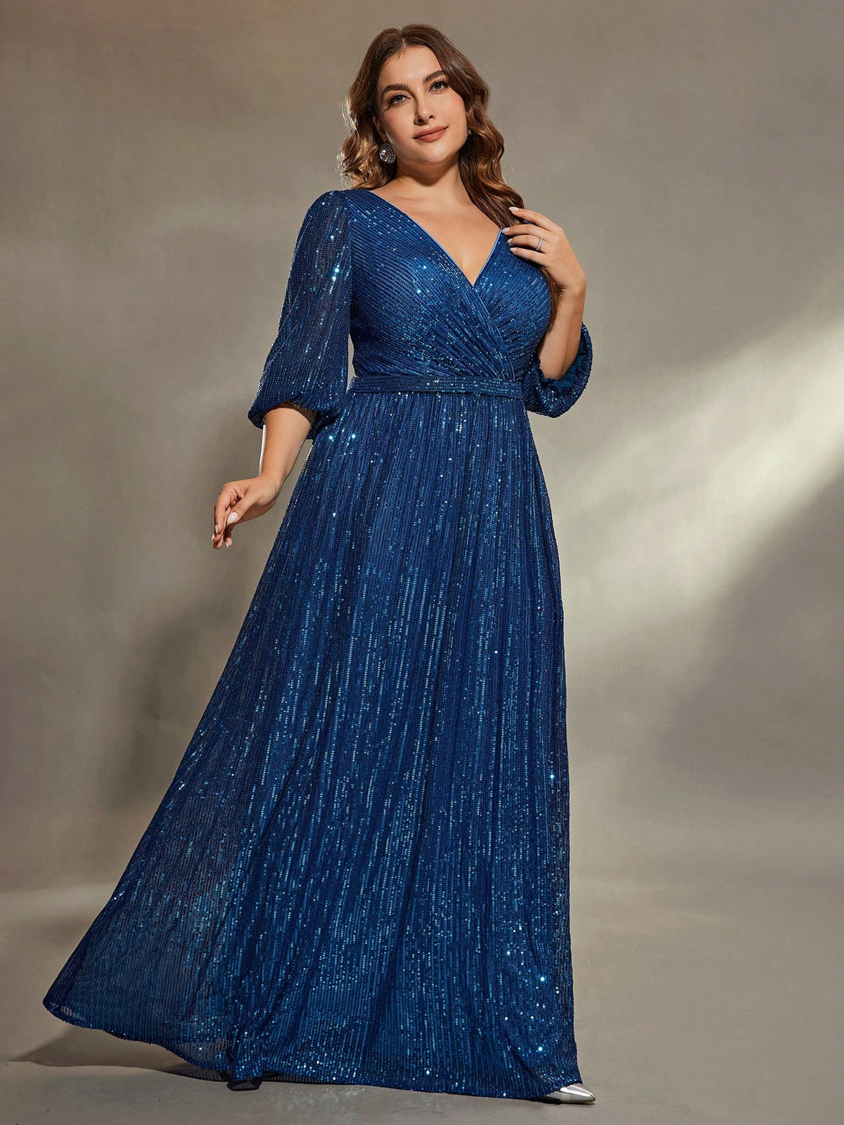 Plus Size Women's Solid Color V-Neck Long Sleeve A-Line Pleated Skirt With Sequins Formal Evening Gown Wedding