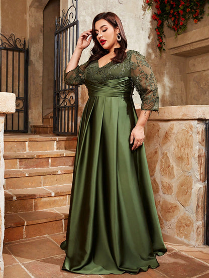 Plus Size Elegant V-Neck Floral Embroidered Patchwork Satin Handmade Pleated Bridesmaid Dress