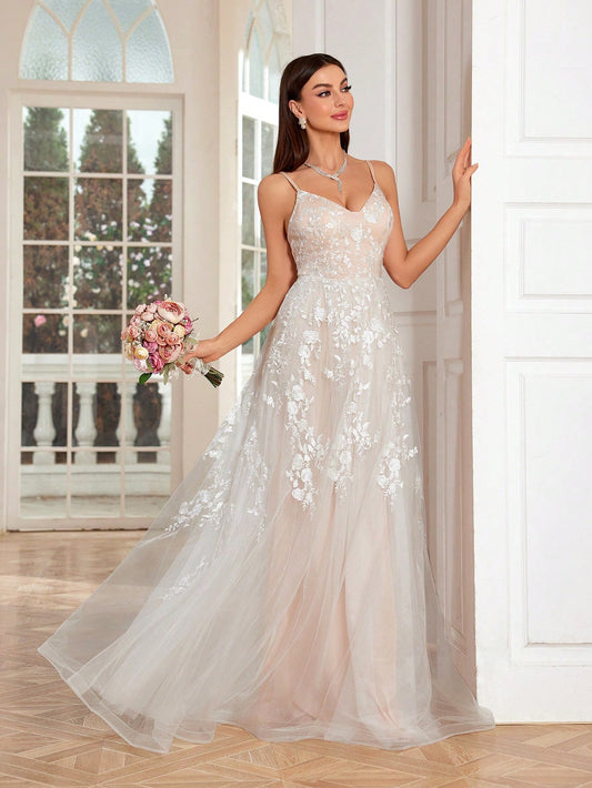 Women's White Elegant Floral Lace Spaghetti Strap V-Neck A-Line Tulle Maxi Dress Fall Wedding