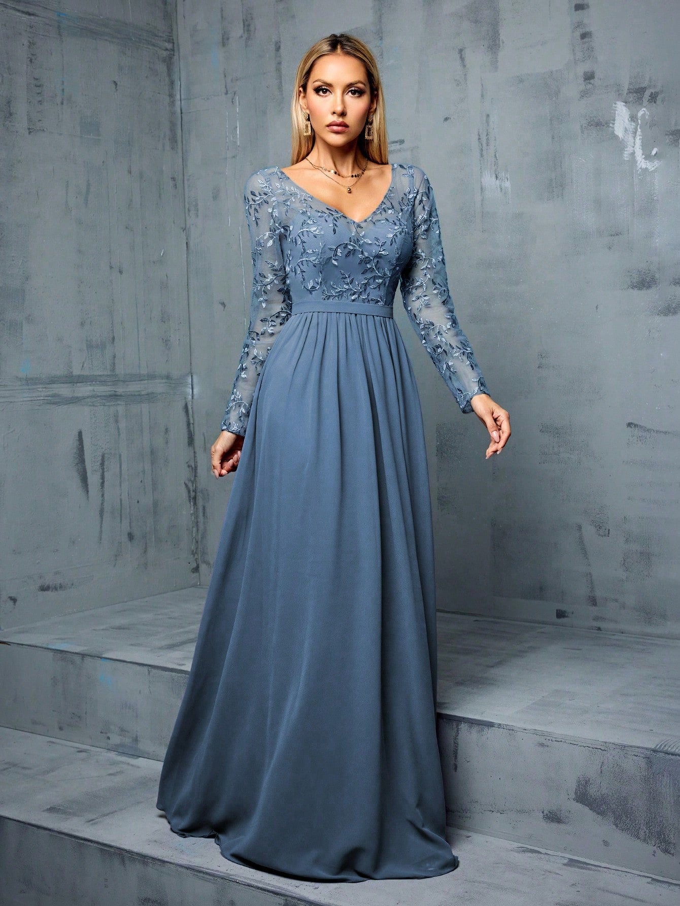 Solid-Color V-Neck Netted Blended Elegant Long-Sleeved Women's Formal Evening Dress Wedding