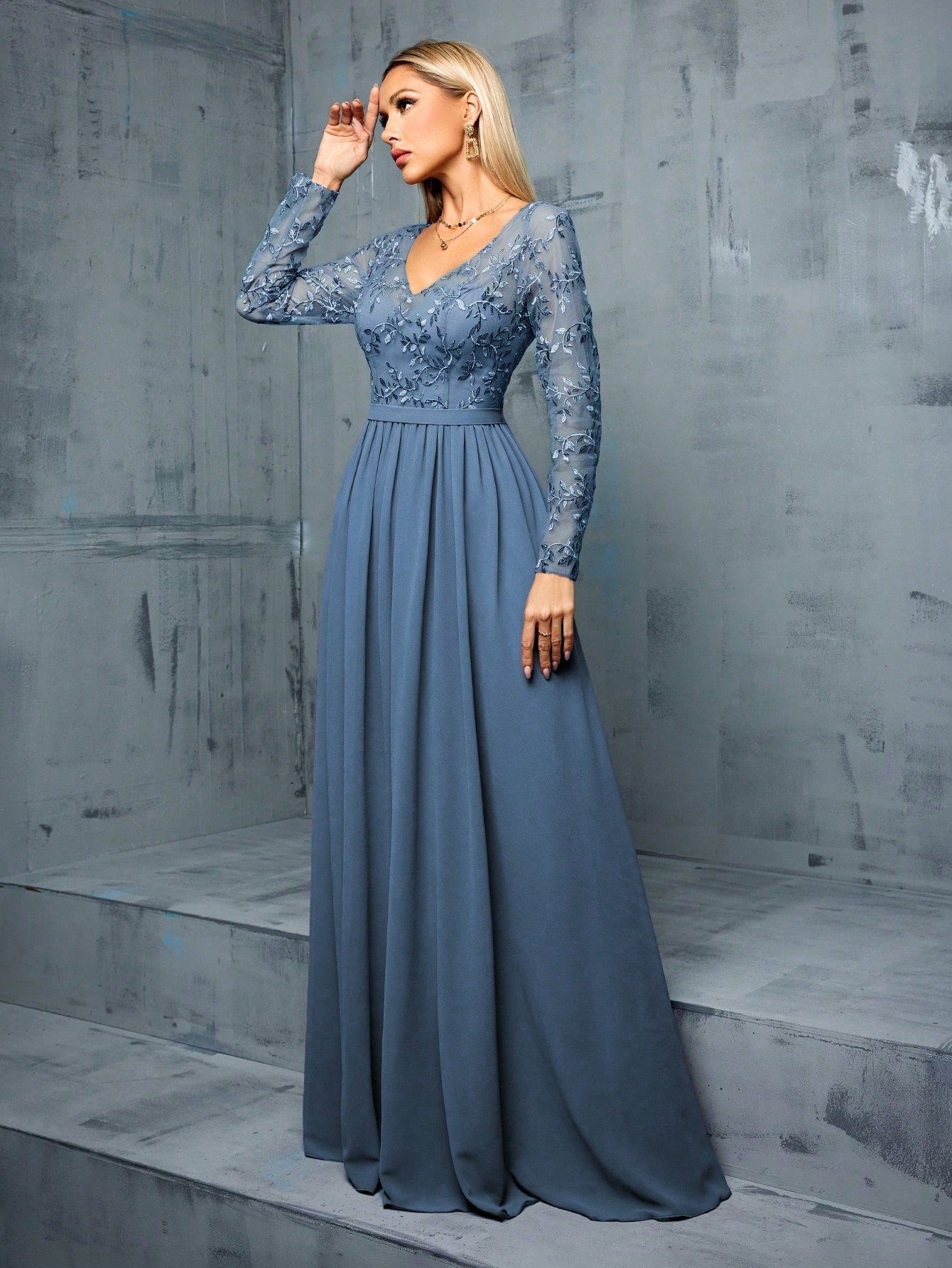 Solid-Color V-Neck Netted Blended Elegant Long-Sleeved Women's Formal Evening Dress Wedding