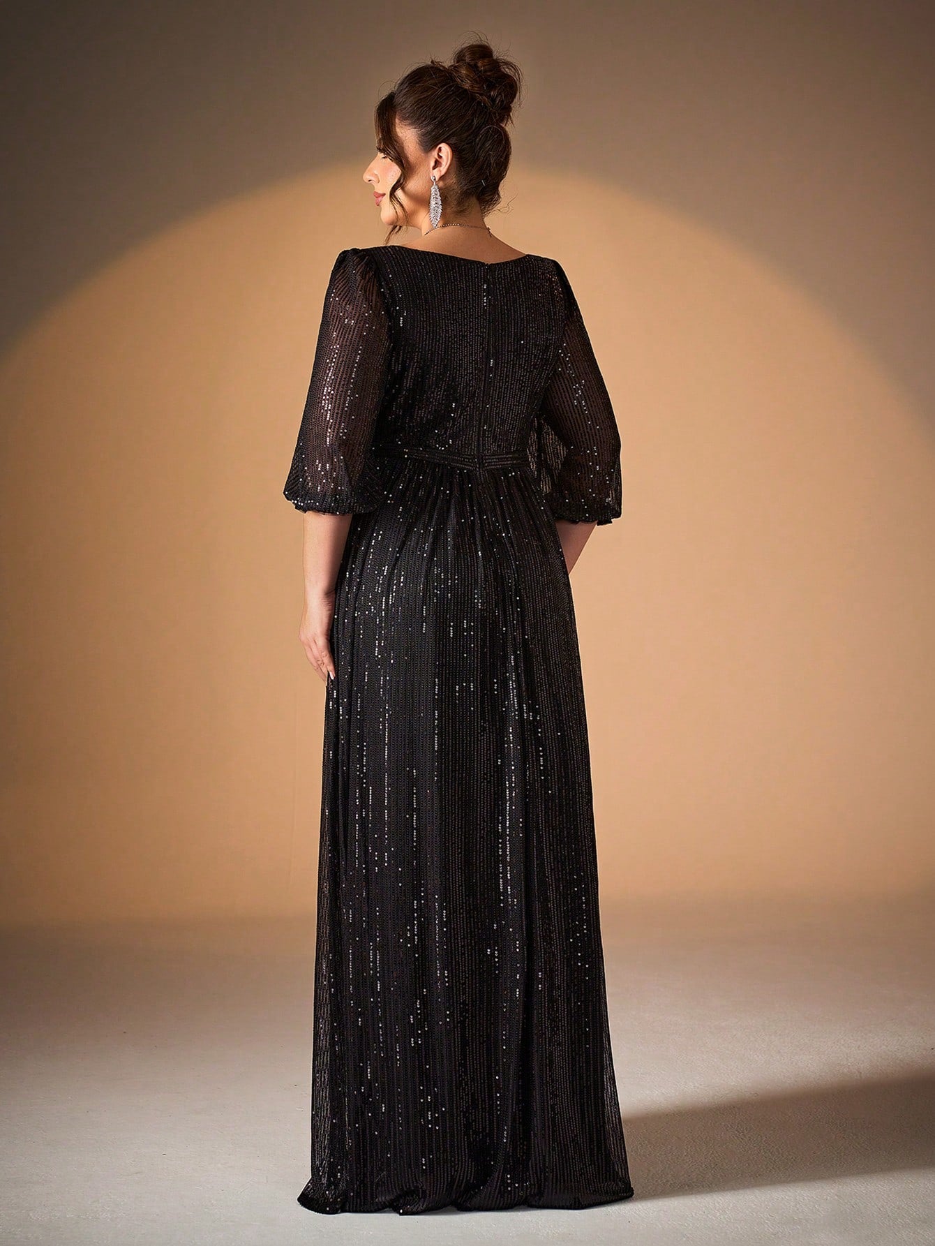Plus Size Women's Solid Color V-Neck Long Sleeve A-Line Pleated Skirt With Sequins Formal Evening Gown Wedding