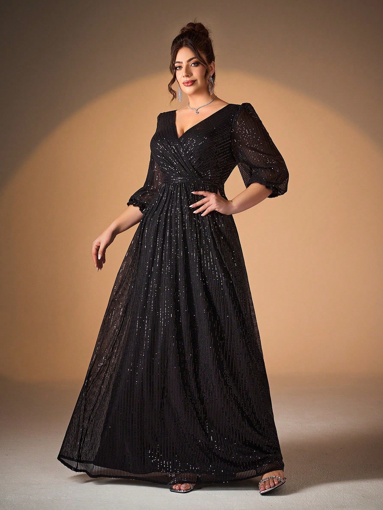 Plus Size Women Solid Color V-Neck Long Sleeve A-Line Pleated Dress With Sequins Formal Evening Gown