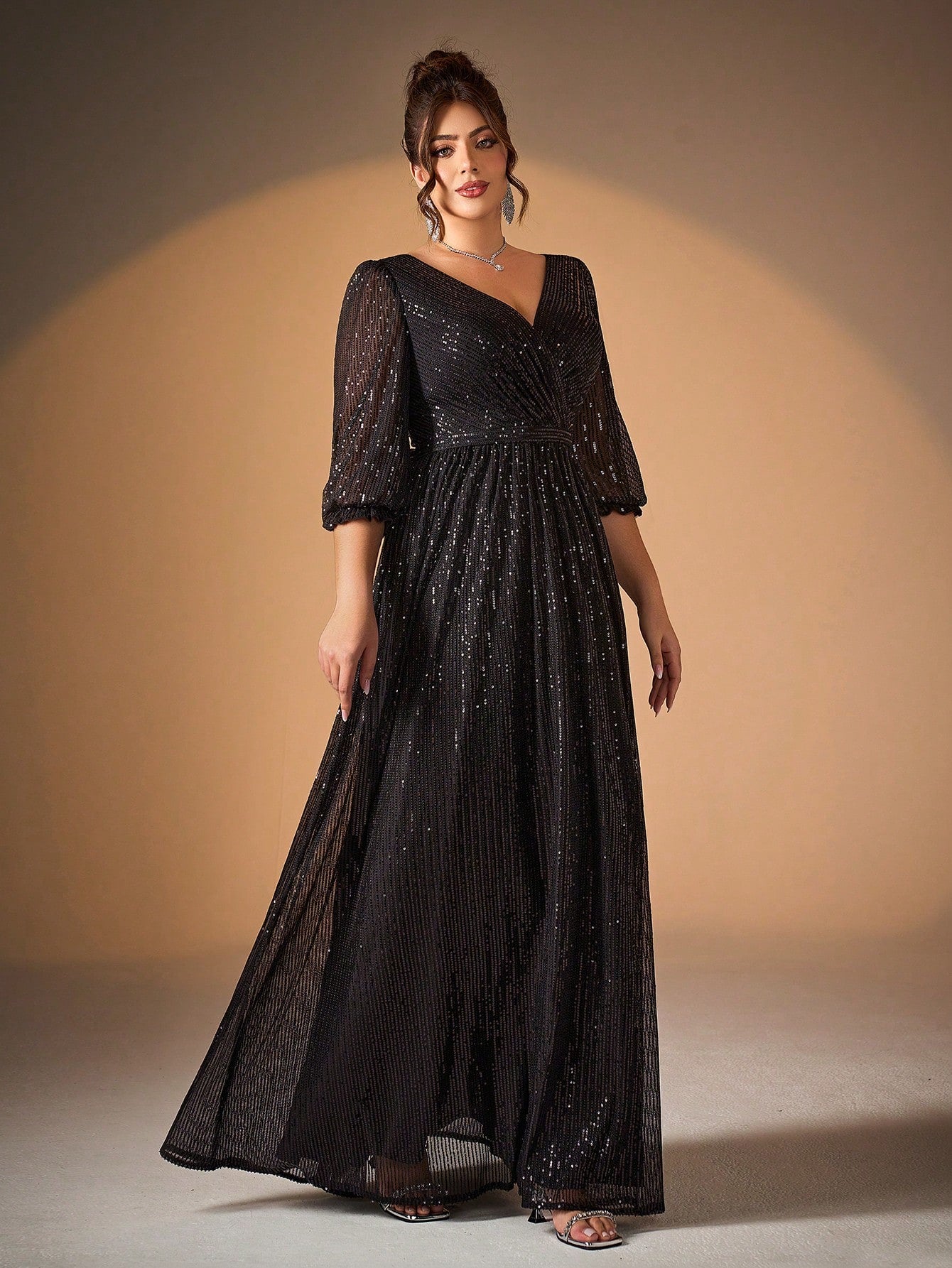 Plus Size Women's Solid Color V-Neck Long Sleeve A-Line Pleated Skirt With Sequins Formal Evening Gown Wedding