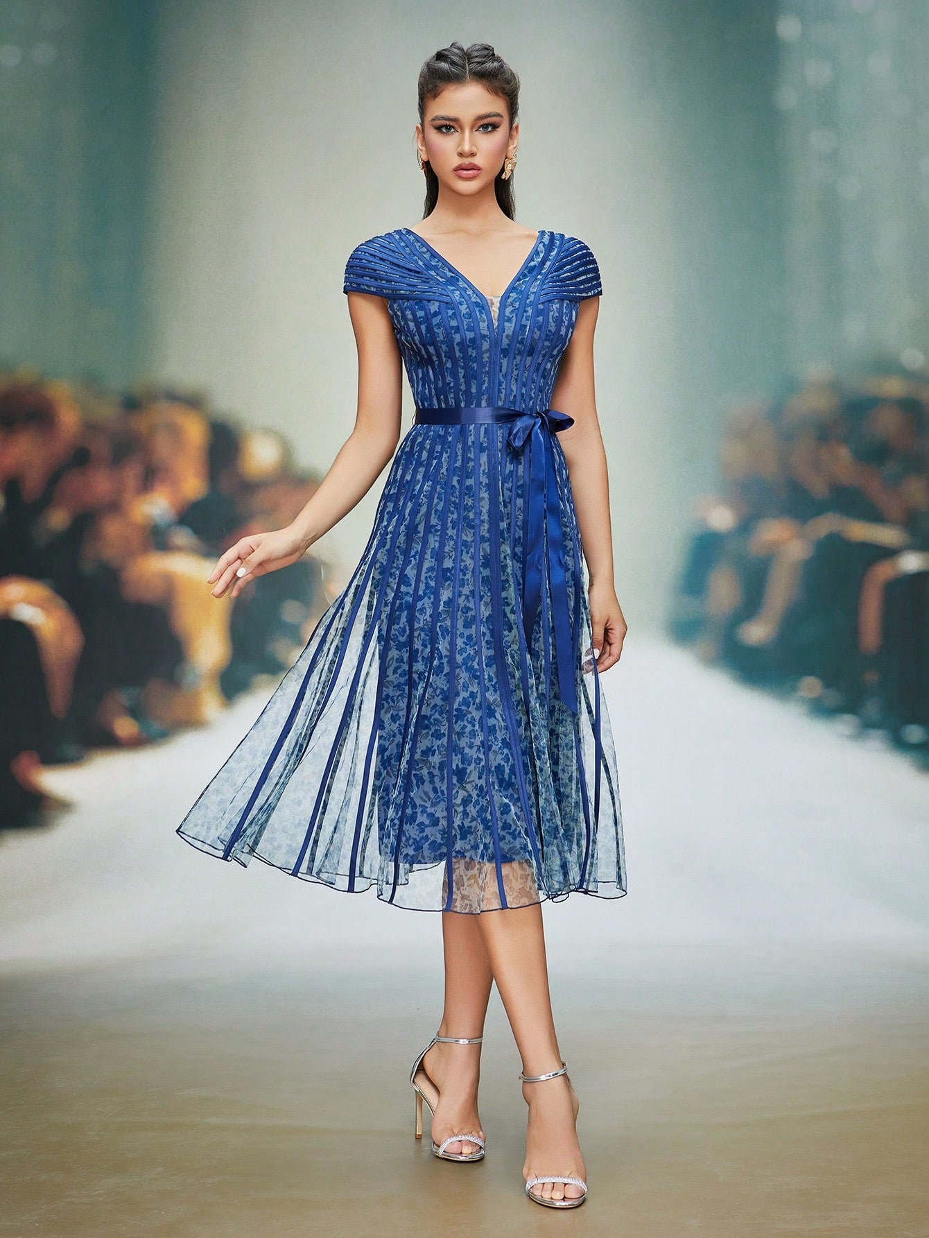Women's V-Neck Printed Flare Sleeve Pleated Maxi Dress, Suitable For Formal Occasions Party