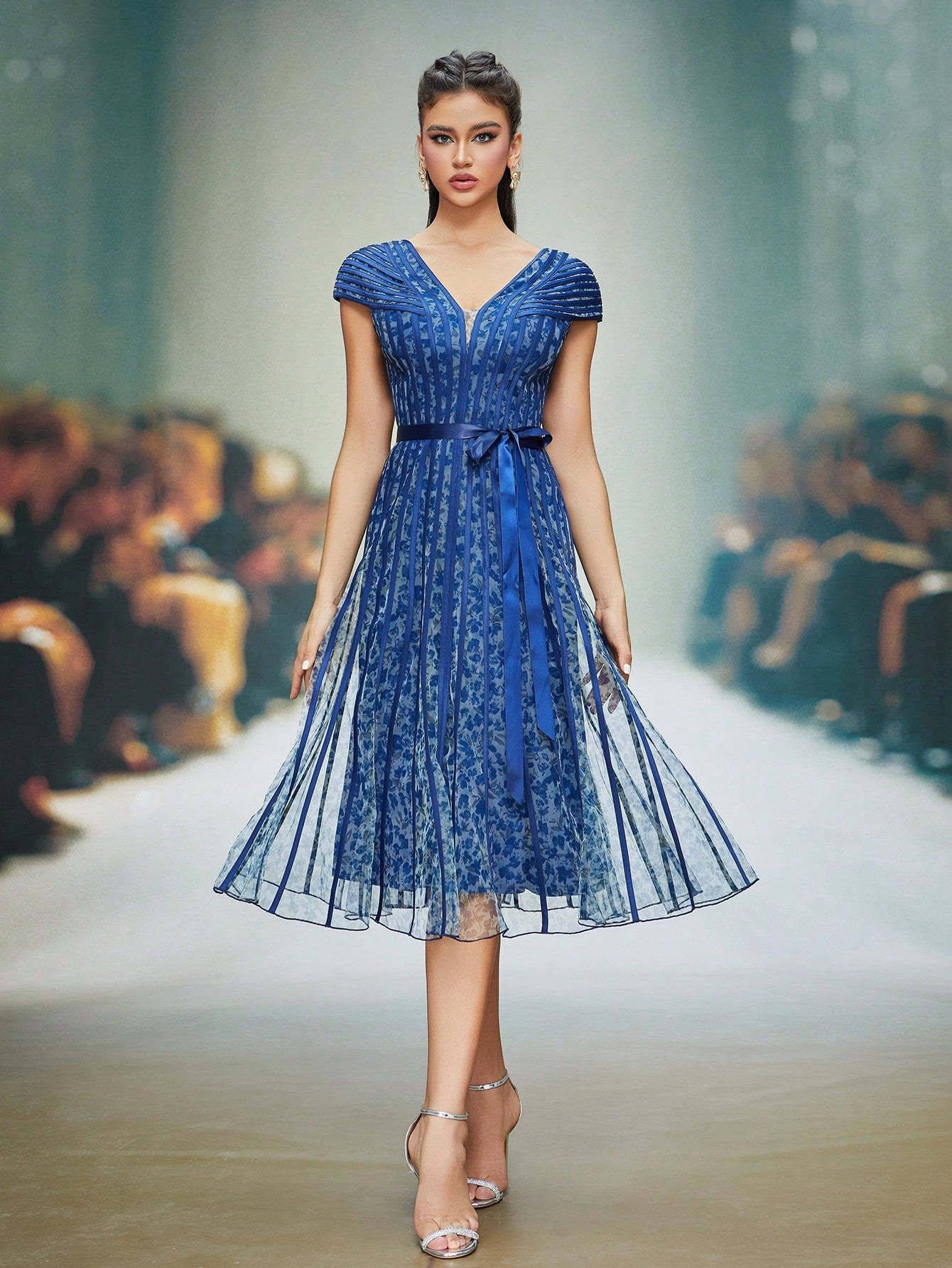 Women's V-Neck Printed Flare Sleeve Pleated Maxi Dress, Suitable For Formal Occasions Party