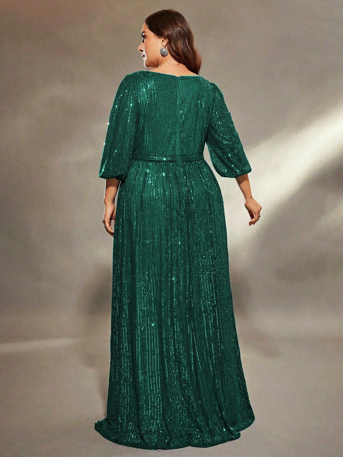 Plus Size Women Solid Color V-Neck Long Sleeve A-Line Pleated Dress With Sequins Formal Evening Gown