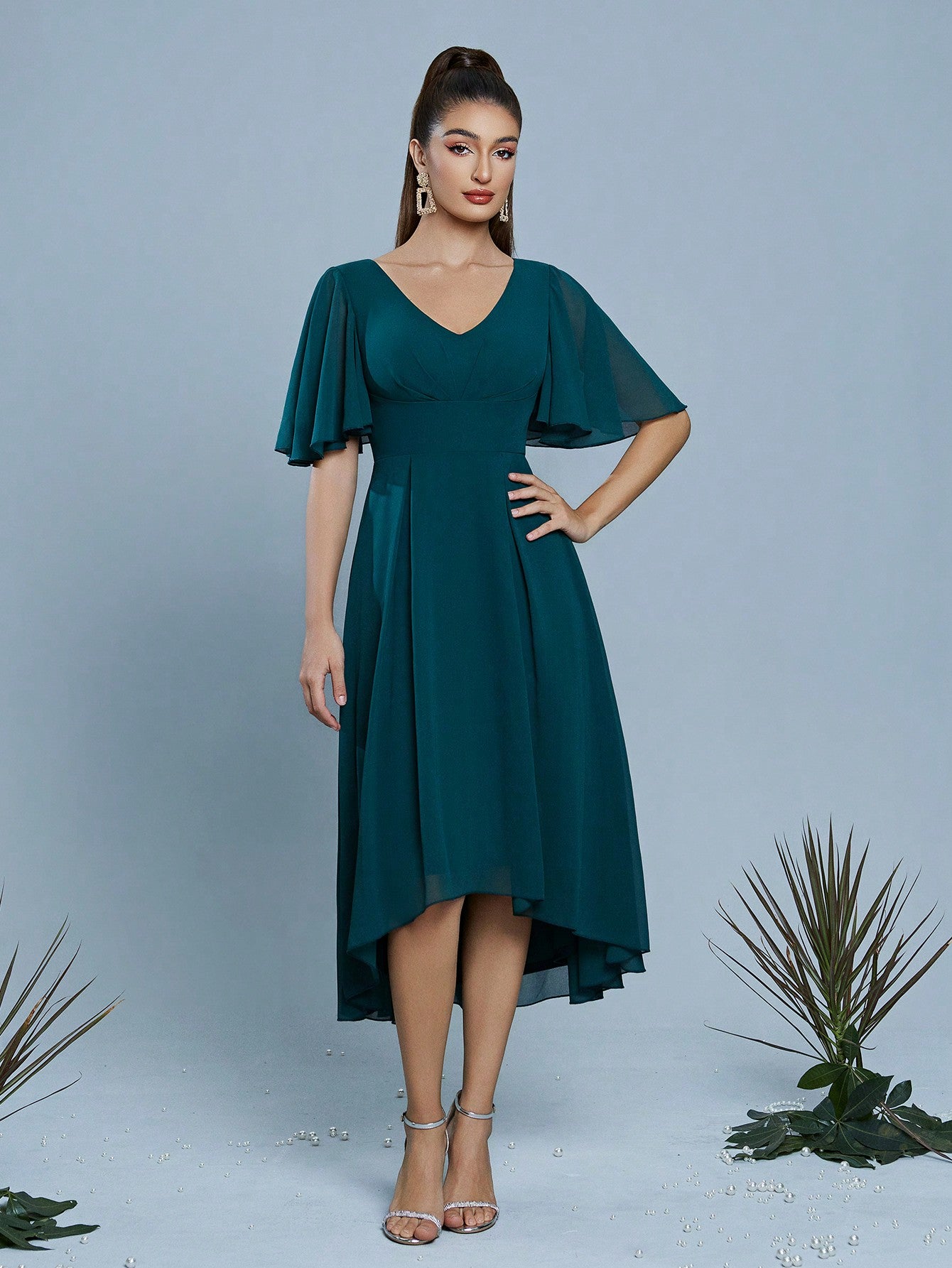 New V-Neck Elegant Bridesmaid Dress With Pleated Ruffle Sleeves And Chiffon Puff Skirt