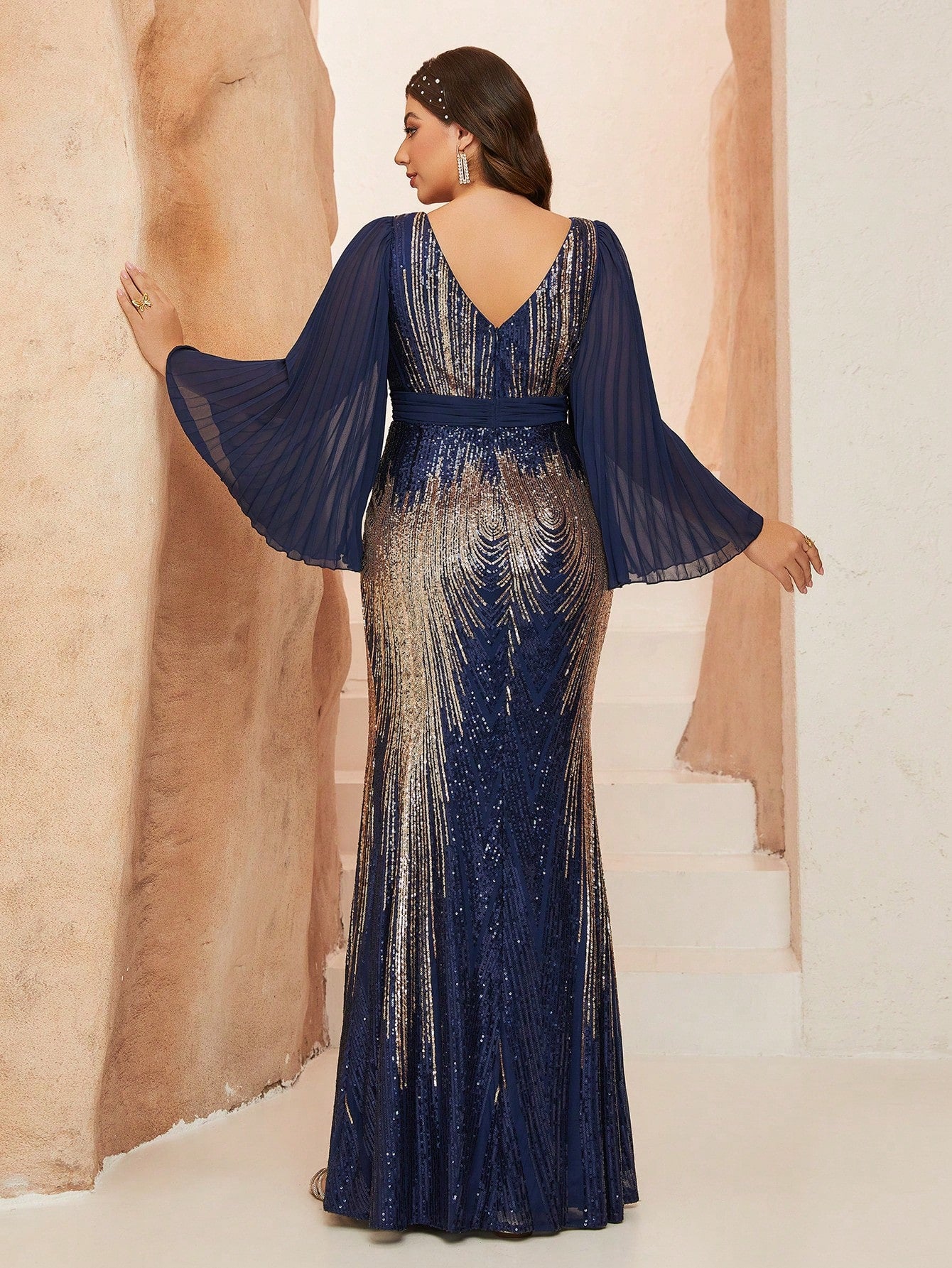 Plus Size V-Neck Sunflower Print Sequin Detail Fitted Mermaid Chiffon Long Sleeve Dress, Party Dress, Wedding Guest Dress, Prom Dress Spring Vacation
