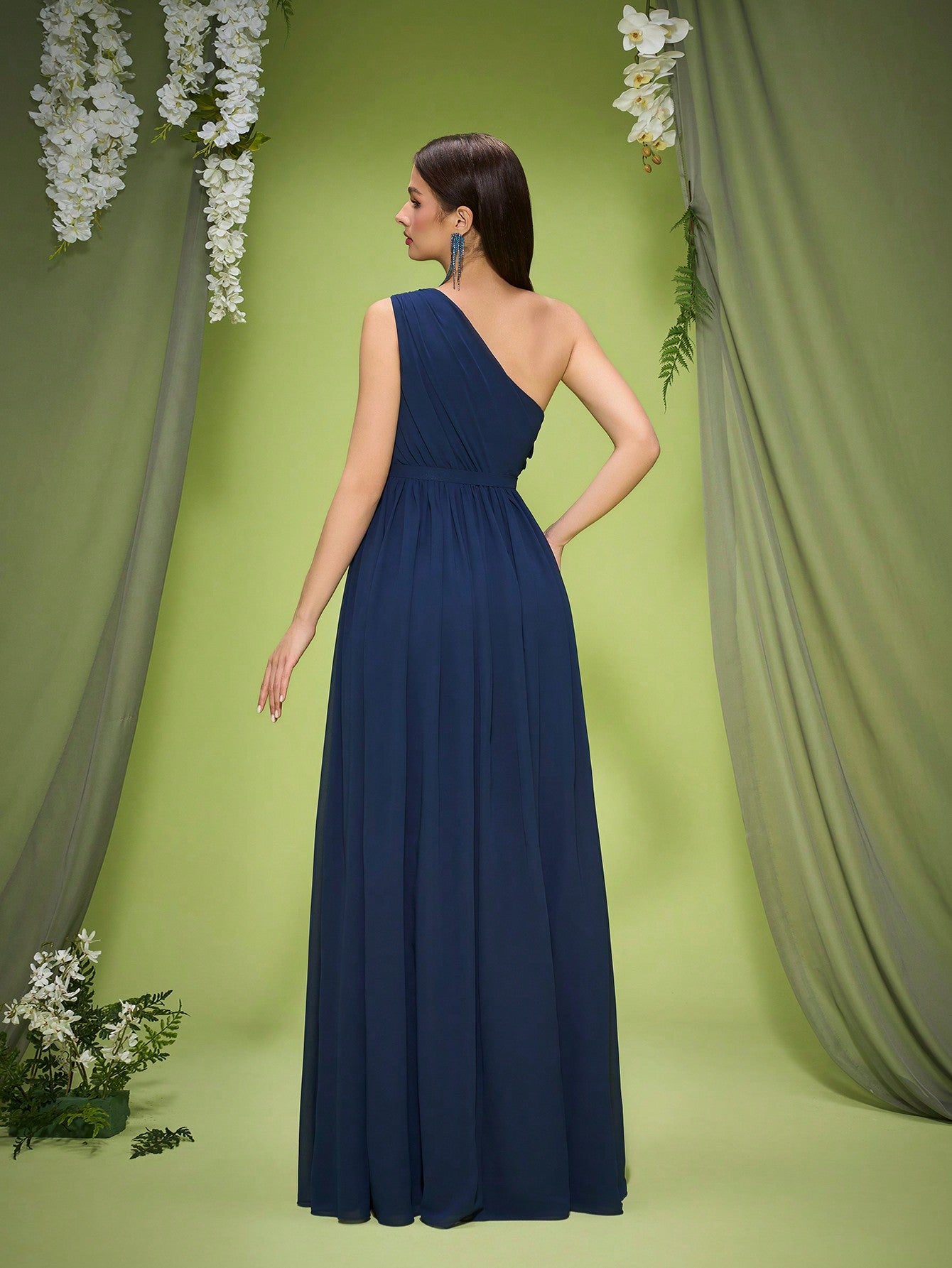 New Off-Shoulder Deep Blue Bridesmaid Dress Pleated Chiffon Maxi Dress