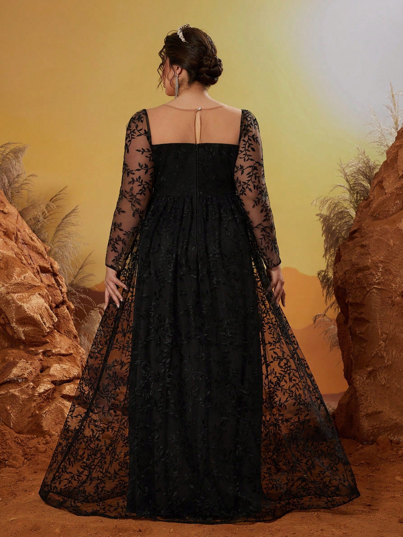 Plus Size New Arrival Round Neck Evening Gown Dress, Embroidery Flower Long Dress, Party Dress, Wedding Guest Dress, Formal Dress