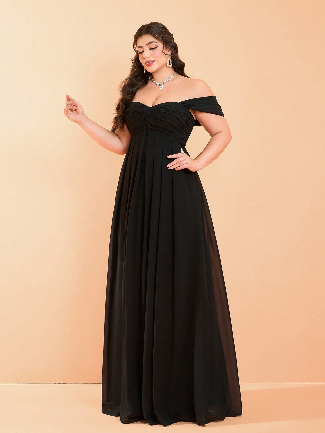 New Open Shoulder Plus Size Bridesmaid Dress, Romantic Ruffle Chiffon Maxi Dress Party Wedding Black