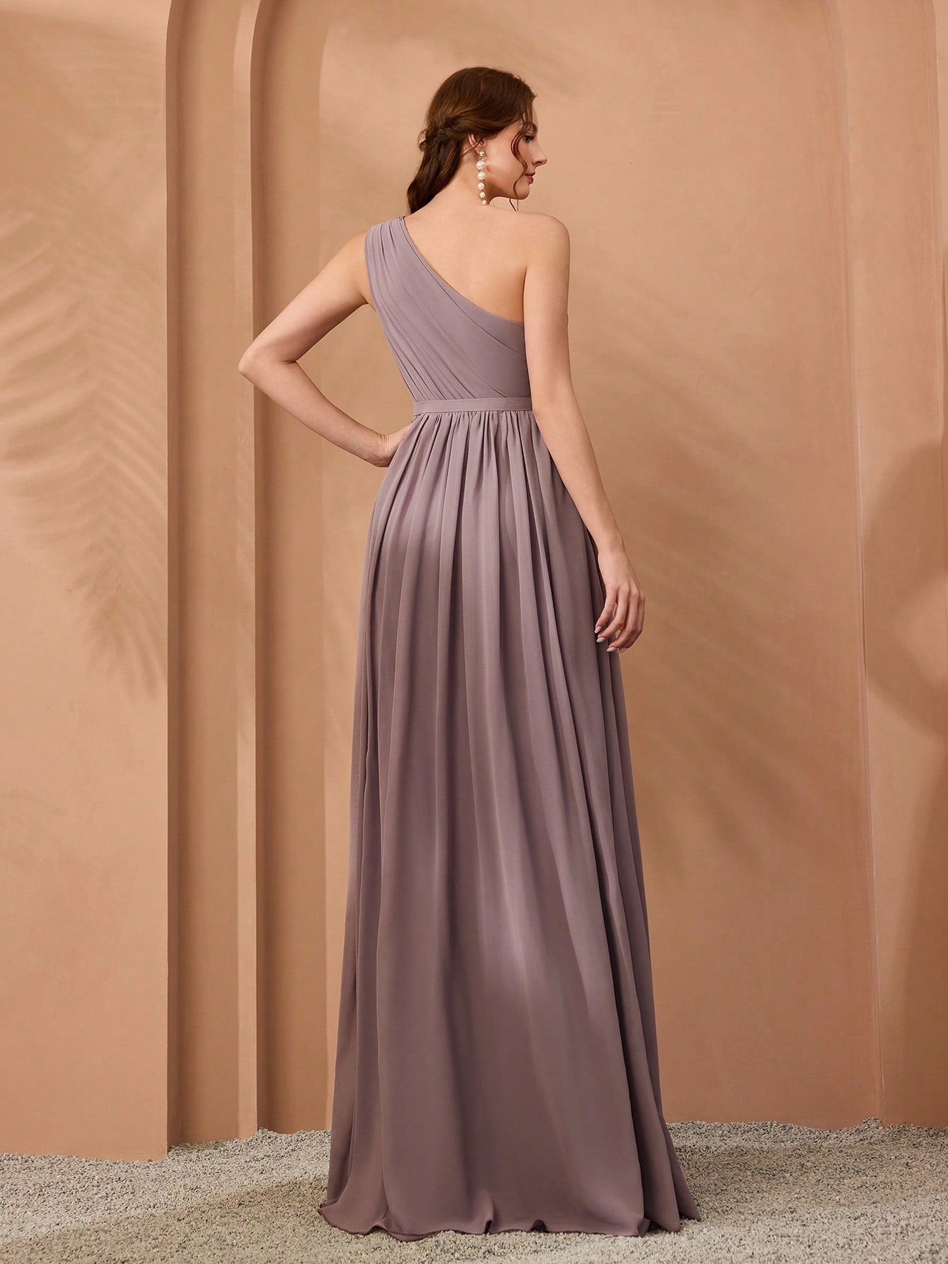 New Off-Shoulder Deep Blue Bridesmaid Dress Pleated Chiffon Maxi Dress