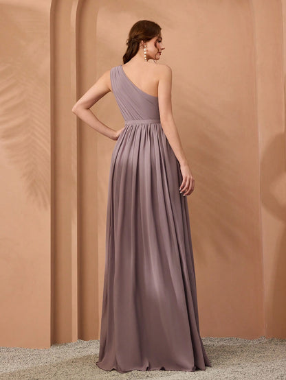New Off-Shoulder Deep Blue Bridesmaid Dress Pleated Chiffon Maxi Dress
