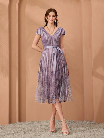 Women's V-Neck Printed Flare Sleeve Pleated Maxi Dress, Suitable For Formal Occasions Party