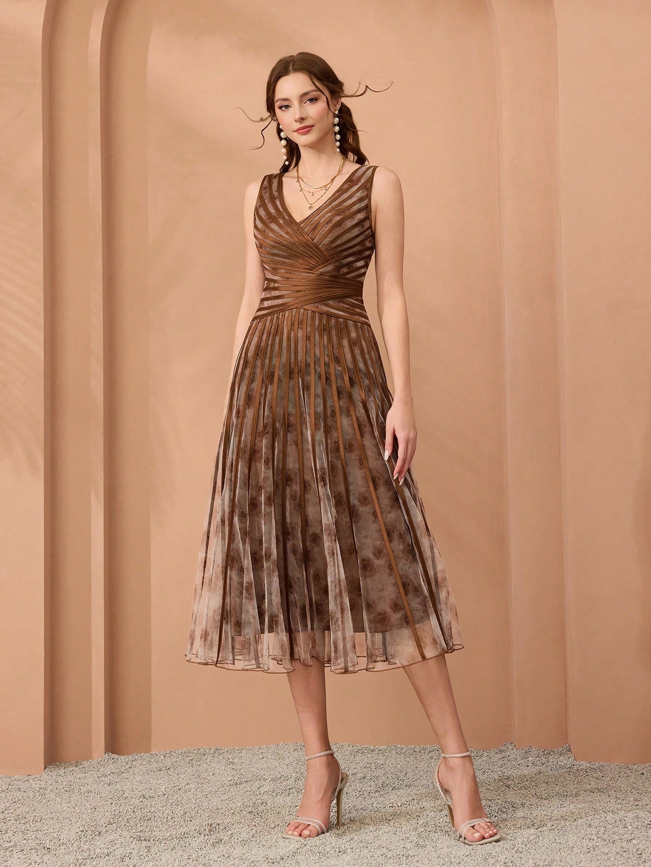 V-Neck Printed Mesh Ruffle Hem Luxurious Evening Gown Wedding Spring Party