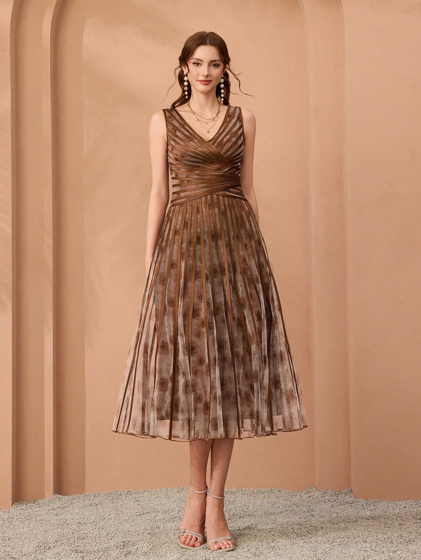 V-Neck Printed Mesh Ruffle Hem Luxurious Evening Gown Wedding Spring Party