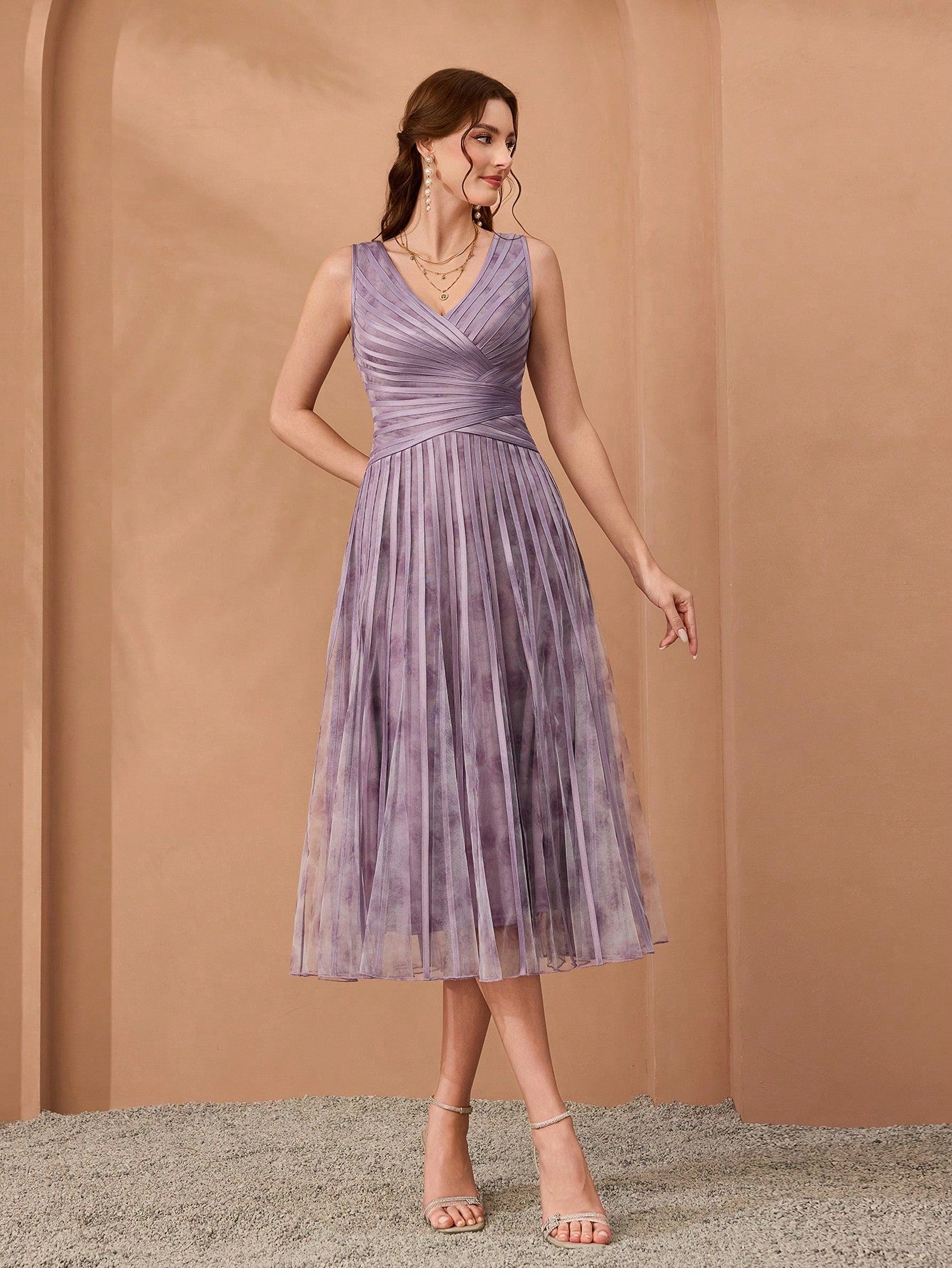 V-Neck Printed Mesh Ruffle Hem Luxurious Evening Gown Wedding Spring Party