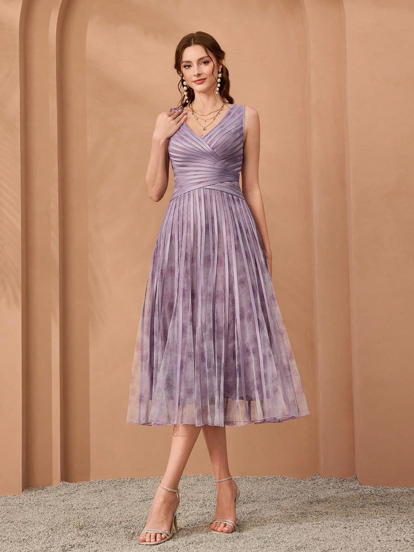V-Neck Printed Mesh Ruffle Hem Luxurious Evening Gown Wedding Spring Party