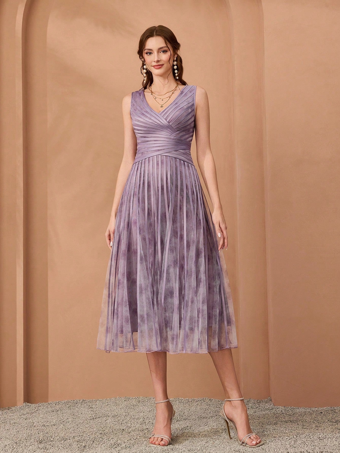 V-Neck Printed Mesh Ruffle Hem Luxurious Evening Gown Wedding Spring Party
