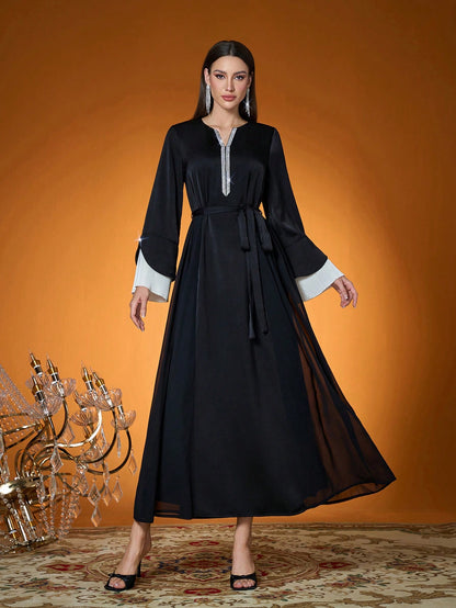 Women's Woven Contrast Color Pleated Beaded Dress