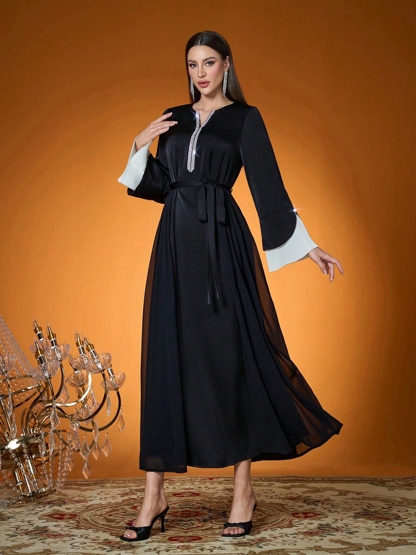 Women's Woven Contrast Color Pleated Beaded Dress