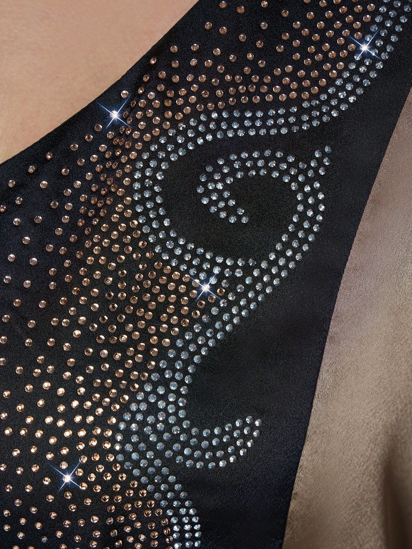 New Arrival,Madam, Woven, Contrasting Colors, Hot Diamond, Beaded Embroidery, Arabian Burqa