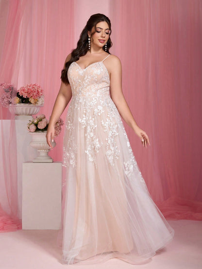 Plus Size Strapless Romantic Embroidered Lace Patchwork Mesh Waist Maxi Dress Wedding Party White