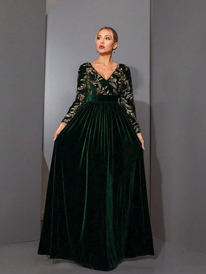 A Luxury Shiny High-Waisted Flared Long Sleeve Velvet Dress