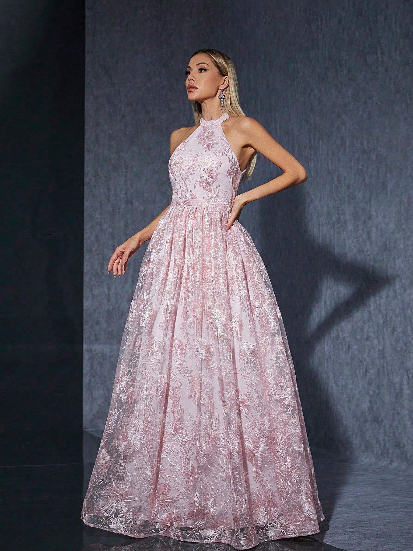 Women's Summer Pink Floral Lace Halter Neck Sleeveless A-Line Maxi Dress/Evening Gown For Wedding, Prom, Party, Vacation, Festival, Date Night