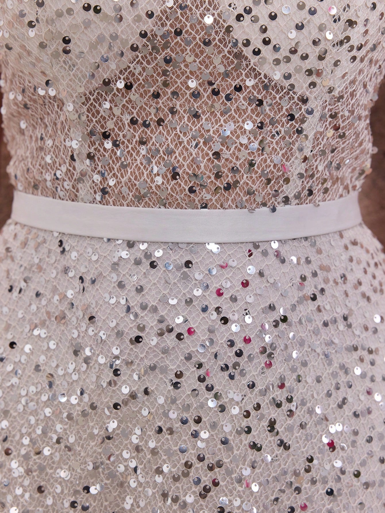 White Sequin Spaghetti Strap A-Line Dress, Elegant Ladies Summer Ball Gown, Suitable For Parties And Holidays