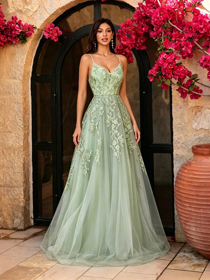 Women's White Elegant Floral Lace Spaghetti Strap V-Neck A-Line Tulle Maxi Dress Fall Wedding