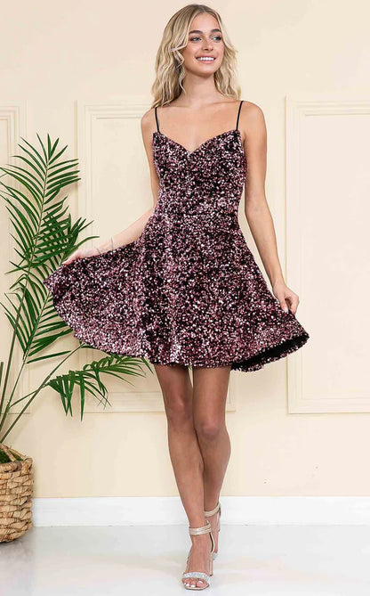 Elegant women's long dress