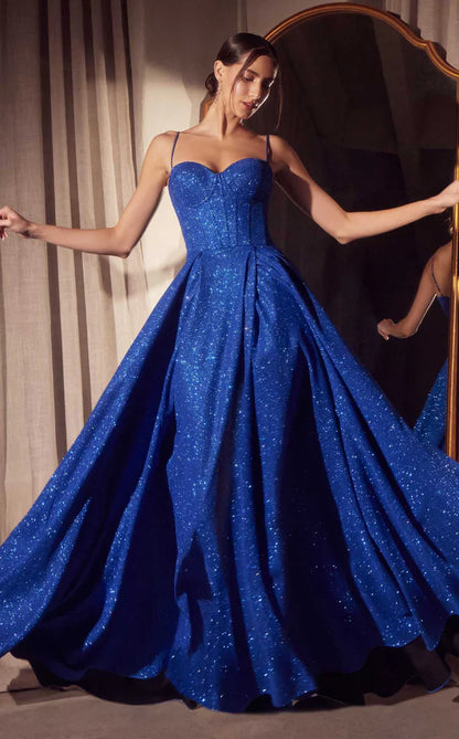 Elegant women's long dress