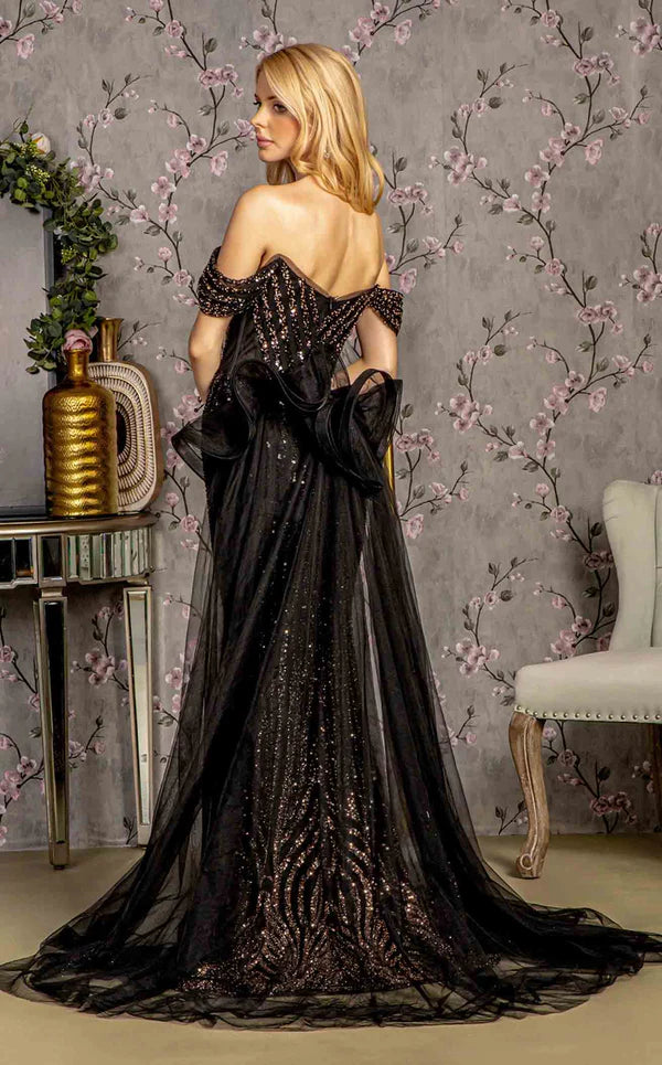 Elegant women's long dress