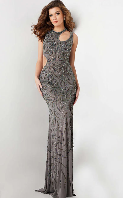 Elegant women's long dress