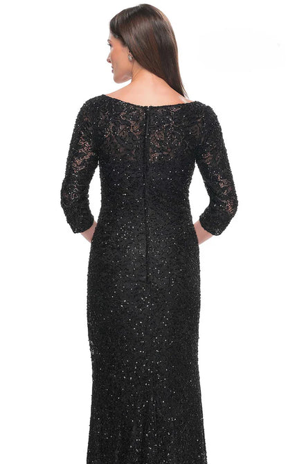 Elegant women's long dress